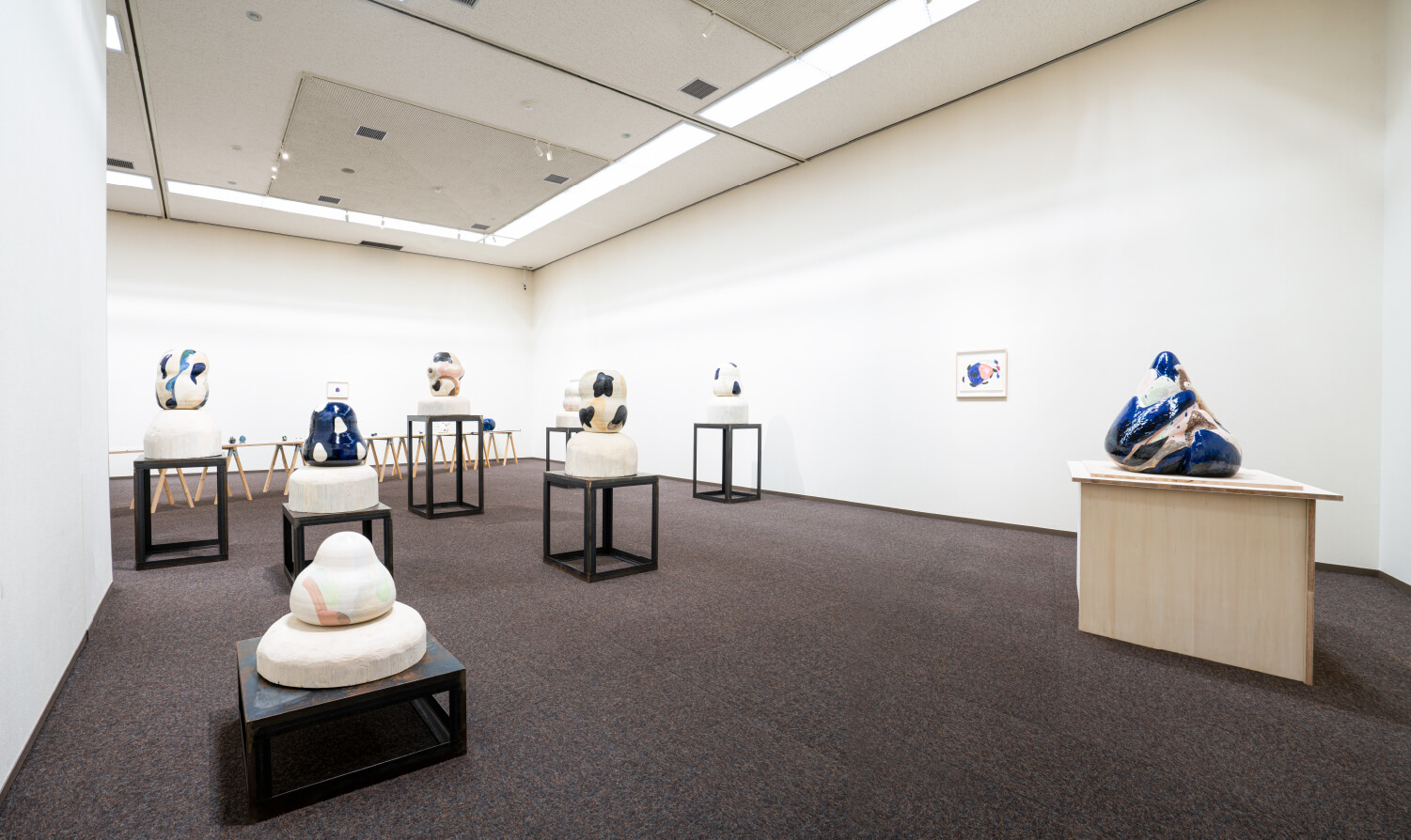 Installation view 塩谷良太展 かたちにかたちのないもの